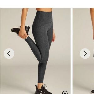 Beyond Yoga Out of Pocket Leggings sz S in Black-Charcoal